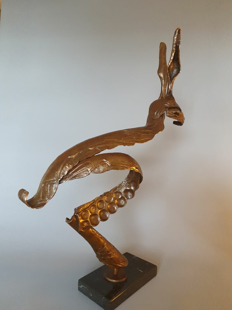 2 bronze hare transparent antique gold patina