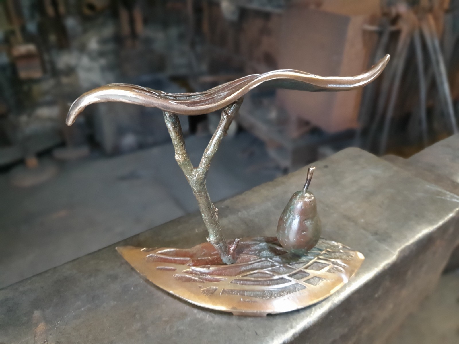 Small adventure of the pear and the quiff-tree bronze sculpture by Gunvor Anhoj 4
